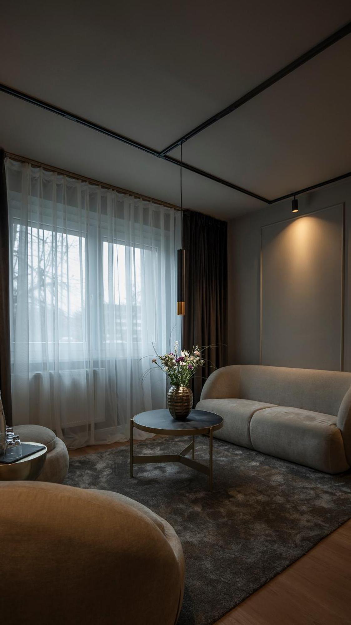 Leipzig Suites Bagian luar foto