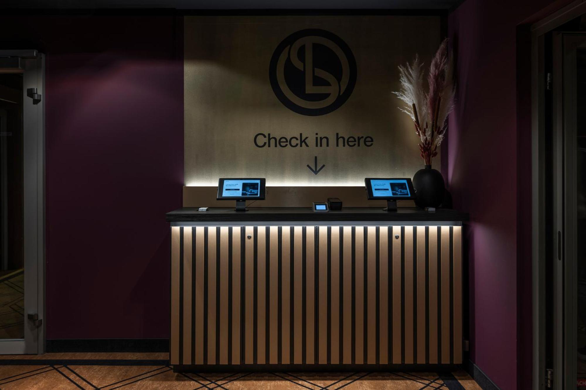 Leipzig Suites Bagian luar foto